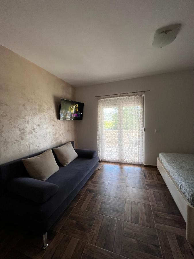 Apartmani Vivami Budva Exterior photo