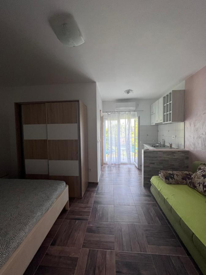 Apartmani Vivami Budva Exterior photo