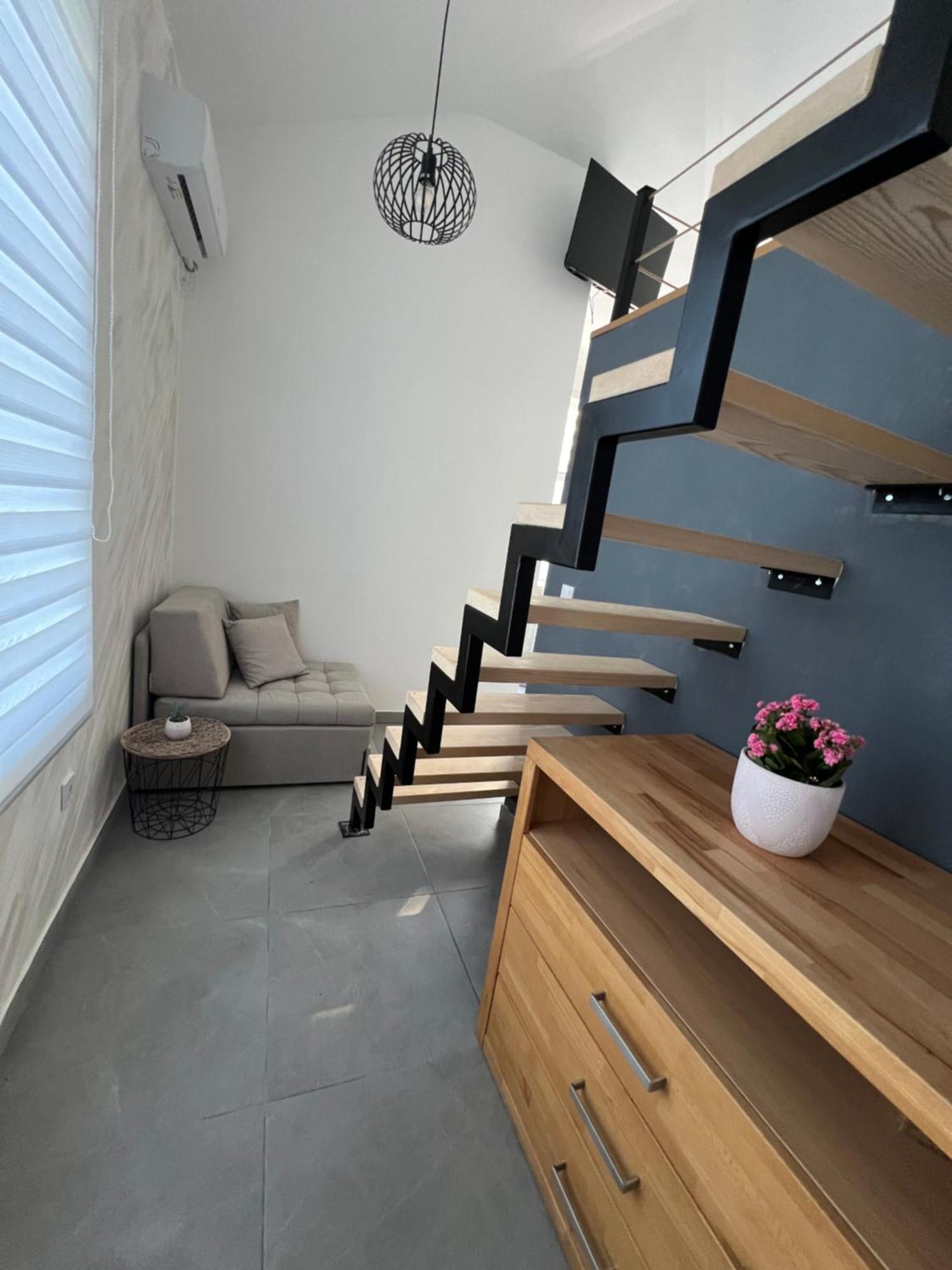 Apartmani Vivami Budva Exterior photo